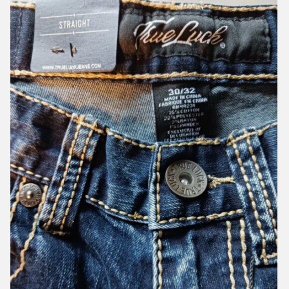True Luck Men`s Straight Jeans Size 30x32 Embroidered Medium Wash Denim Blue - Picture 6 of 9